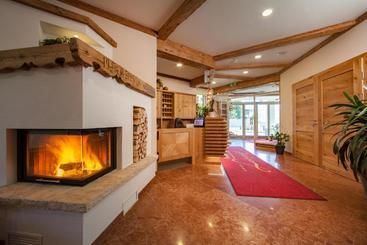 تختخواب و صبحانه Panorama Hotel Gasthof Leidingerhof