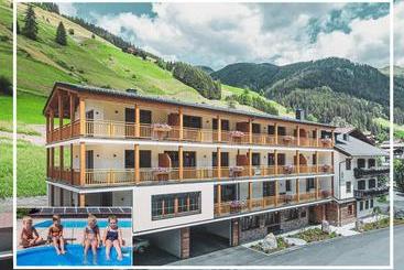 Bed and Breakfast Tyrol Mountain Aparts   Urlaubsresort Hafele