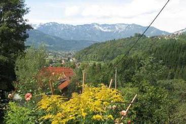 هتل Ferienhaus Kühlwein