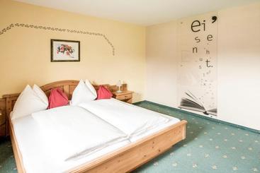 فندق Garni Haus Sonnleitn Adults Only
