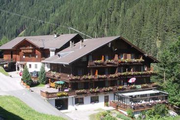 Пансион Berggasthaus Trojen