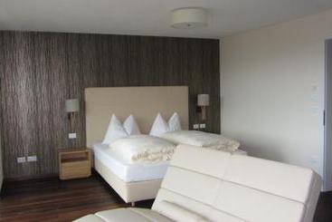 هتل Ferienhaus Maria Schnee