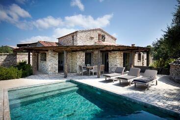 هتل U Capu Biancu