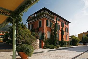 Villa Corte Lotti B&b