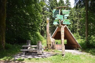 فندق Auerhahn