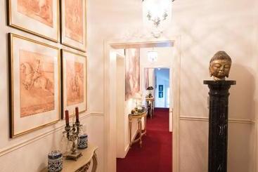 پانسیون Dirazi Guesthouse & Apartments Gmbh