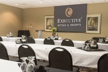 ホテル Days Inn & Suites By Wyndham Edmonton Airport