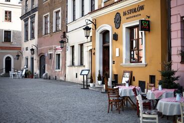ホテル Apartamenty Kamienica Muzyków Old Town Lublin