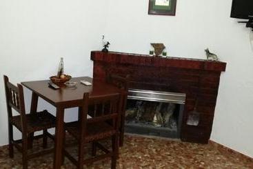 هتل روستایی Hostal Rural Venta La Vega
