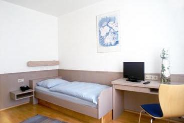 هتل City  Karlsruhe