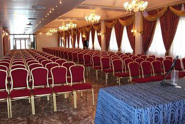 Plaza Hotel Comfort