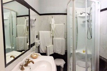 Plaza Hotel Comfort