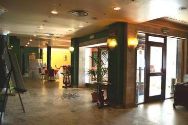 Plaza Hotel Comfort
