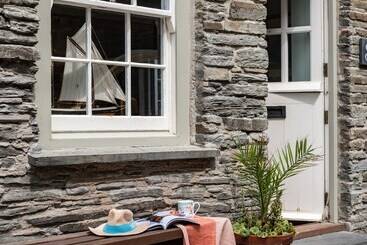 Cobble Cottage
