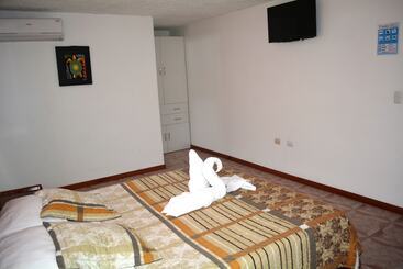 پانسیون Muyuyo