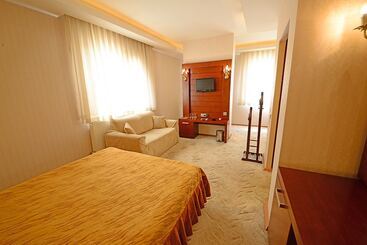 בית מלון כפרי Abaylar