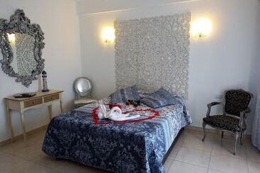 فندق Estudio Gavota
