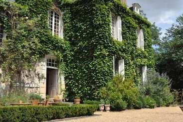 ペンション La Marronnière