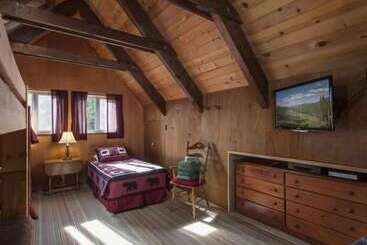קוטג'' Pfeiffer Dog Friendly Cabin By Redawning