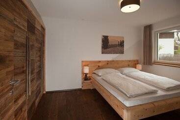 هتل آپارتمان Alpinlodge Schluga