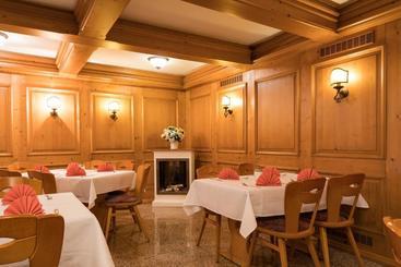 پانسیون Adler Mit Gasthaus