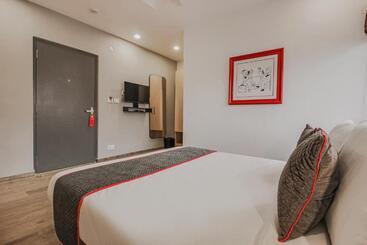 호텔 Super Townhouse Begumpet Near Hyderabad Central