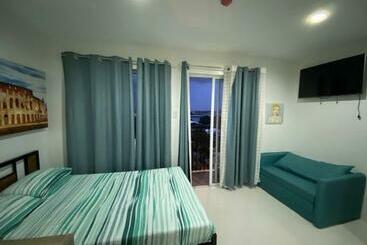 公寓式酒店  The Linds Condo Unit 814 Cityscape