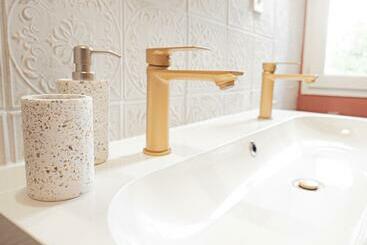 شقق خاصة سياحية Le Terracotta Appartement Centre Ville Avec Balcon