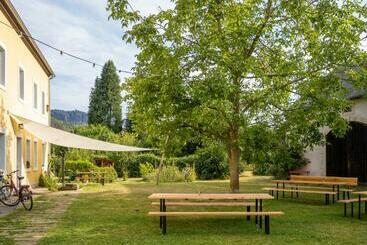 Hinterland Hostel