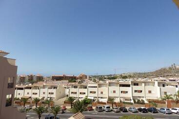 Tourist flats Beautiful Sea View Studio In Castle Harbourc002