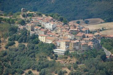Aparthotel Borgo Di Buriano Accoglienza Turistica Diffusa