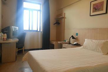 בית מלון כפרי Jinjiang Inn Kunshan Huaqiao Business Park