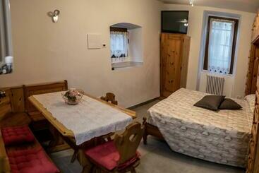 דירות לתיירים Residenza Cotruta Spiazzo