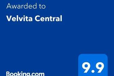 דירות לתיירים Velvita Central