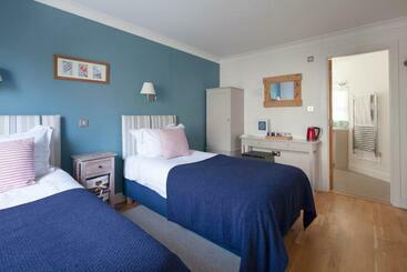 مبيت وإفطار The Artist Loft, Ensuite Guest Rooms, Porthleven
