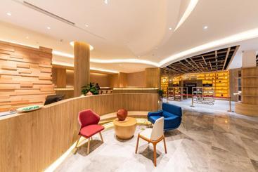 هتل New Beacon Sunyee Spa