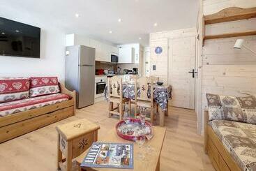 آپارتمان‌های توریست‌ها Charmant Appartement Rénové   Au Pied Des Pistes   4 Pers   Parking   Wifi   Balcon Sud Est   Fr 1 3