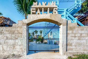 مُتل Mayan Falls Gold Standard And Corridor Certified
