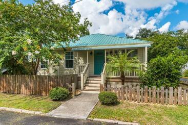 شقق خاصة سياحية Weeden Cottage