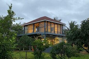 Shakuntala Farms   Rustic Farmstay With Modern Comforts