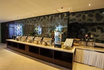 هتل Jinjiang Inn Jinzhou Luoyang Road