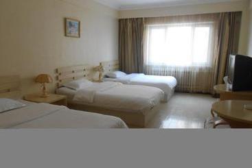 هتل Super 9 Business Apartment Manzhouli