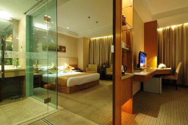 هتل Chuzhou King House