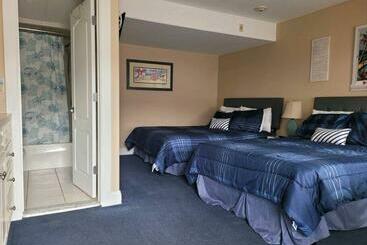관광객 아파트 Sunbeach Condo 900 Wesley Avenue Unit 109
