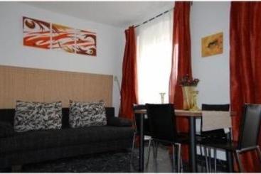Belváros Apartmanház Sopron