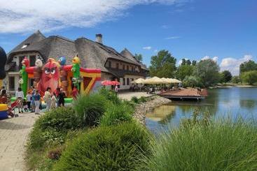 پانسیون Penzión Eko Park Piešťany