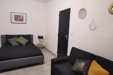 آپارتمان‌های توریست‌ها Appartement En Plein Coeur De Mâcon H