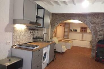 דירות לתיירים Casa Mattarulla: Monolocale Tartufo