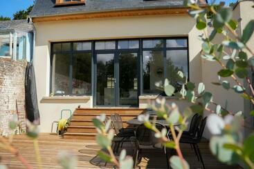 游客公寓 Les Hirondelles, Gîte De Charme Avec Jardin, 7p