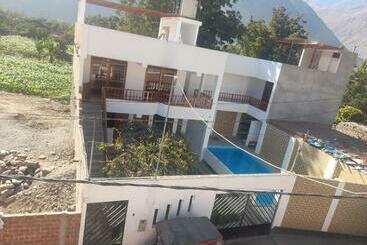 آپارتمان‌های توریست‌ها Casa De Campo Valencia